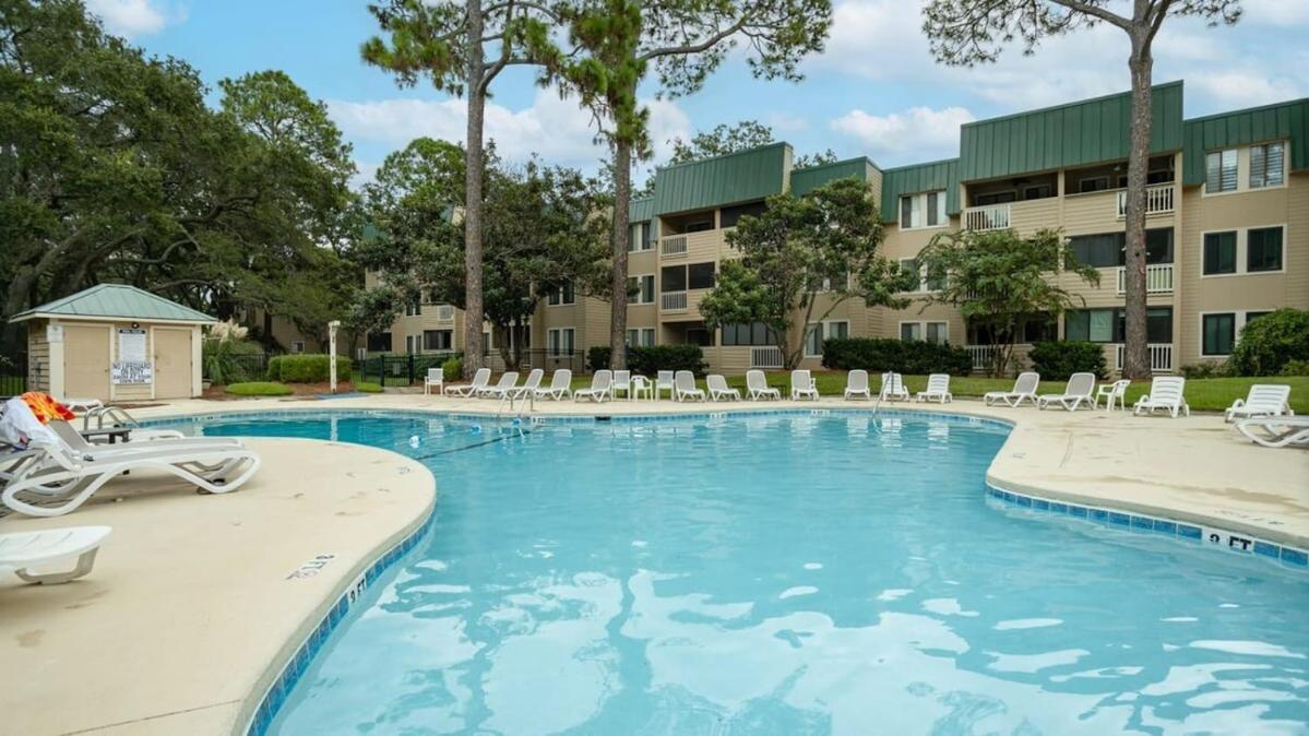 Walk To The Beach Waterfront Oasis Hilton Head Island Exterior foto